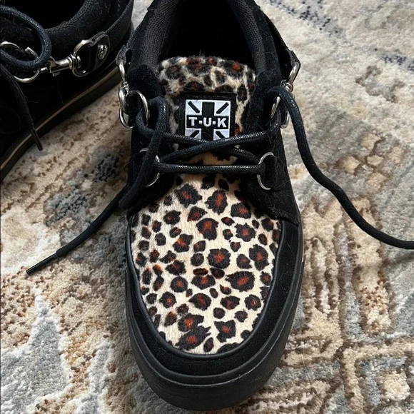 T.U.K Black and Leopard Print Shoes - Picture 3 of 6